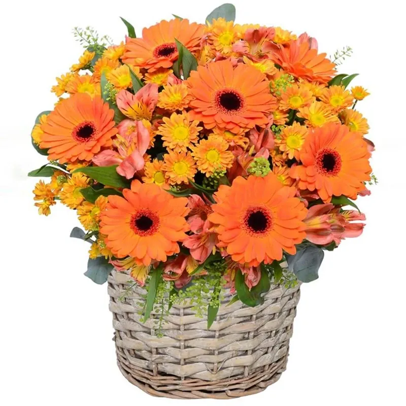 Корзина с цветами Жаркий день